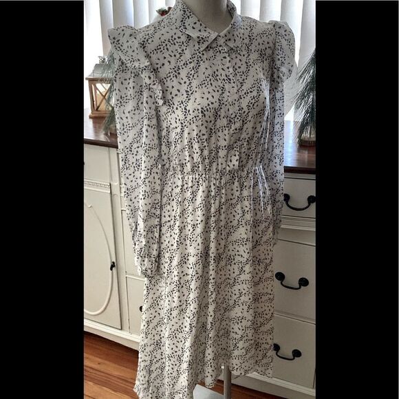 The drop blue White Long Sleeve dress medium NWT - Picture 4 of 7